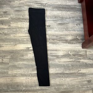 NWOT American eagle leggings size m